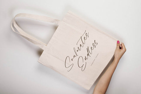 Fasttelo Engelliy - Modern Elegant Script Font Letterena Studios 