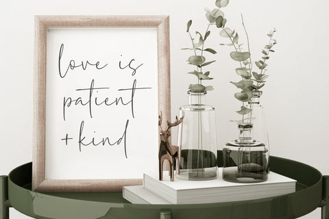 Felicity Aubrielle Font Timur type 