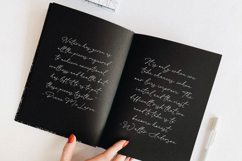 Floral Paradise Font Duo Font Storytype Studio 