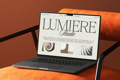 Fluneta SVG Zeenesia Std 