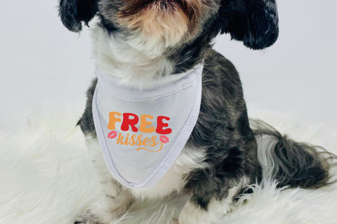 free kisses SVG Design SVG Regulrcrative 