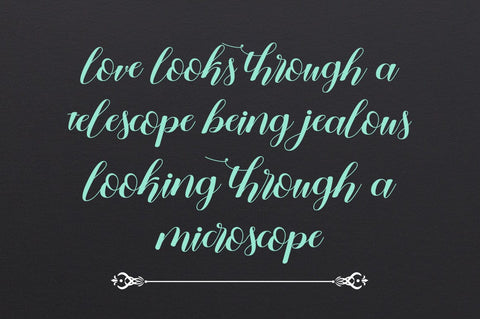 Fussena Font WsStudio 