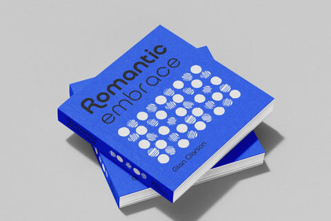 Glorida Font Zeenesia Std 