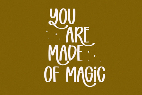 Golden Peach - Cute Handwritten Font Font KA Designs 