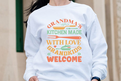 https://sofontsy.com/cdn/shop/files/grandmas-kitchen-made-with-love-grandkids-welcome-svg-angelina750-240067_large.jpg?v=1703003307