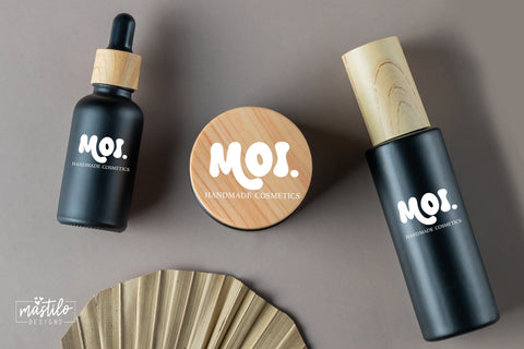 Groovy Display Font, The Lucky Break - Modern Retro Font Font Mastilo Designs 