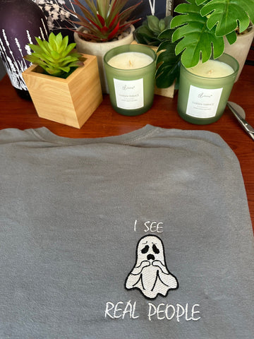 Halloween I see real people ghost Embroidery Design 4 Sizes -File formats in pes,dst,jef,xxx,exp,vip,vp3,funny, boo, ghosts, popular Embroidery/Applique DESIGNS AestheticdesignsE 