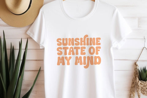 Happy Hippie – Retro Groovy Font Font Masyafi Studio 