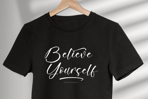 Hatheyrose - Modern Handwritten Font Font Letterena Studios 