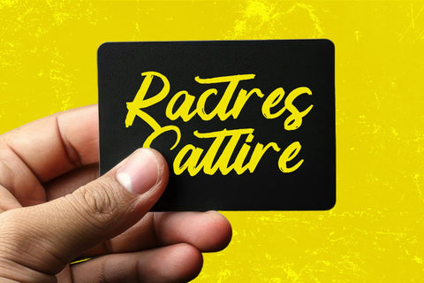 Highlag Theflora - Modern Brush Font Type Font Letterena Studios 