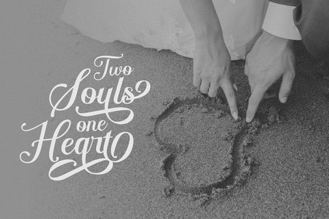 Hillrock / Elegant script Font Javapep 