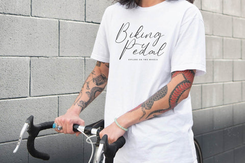 Historic Yukata - Modern Handwritten Font Font Letterena Studios 