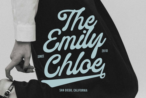 Holistical Font Zeenesia Std 