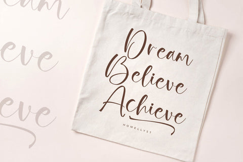 Homellyst - Beauty Handwritten Font Font Letterena Studios 