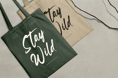 Hompetty - Modern Handwritten Font Font Letterena Studios 