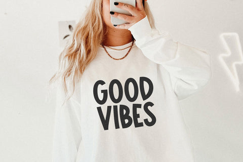 Honey Cakes - Fun Handwritten Font Font KA Designs 