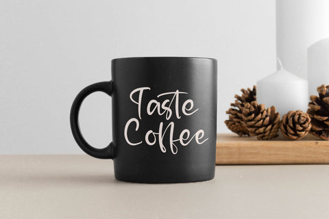 Hunters Fastera - Handwritten Script Font Font Letterena Studios 