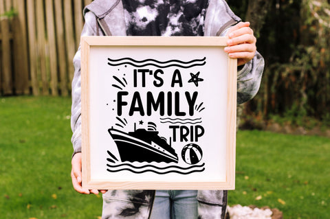 Its a family trip SVG Design SVG Regulrcrative 