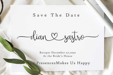 Julia Smith Font Sulthan studio 