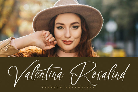 Juliethon Berllyan - Modern Signature Font Font Letterena Studios 