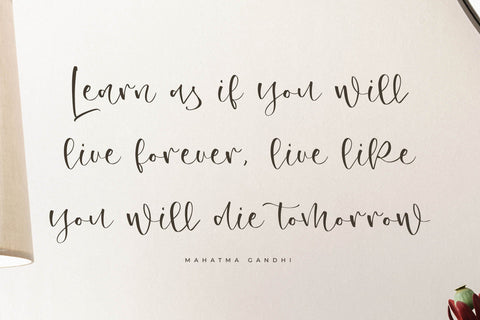 Kamikase - Modern Handwritten Font Font Letterena Studios 