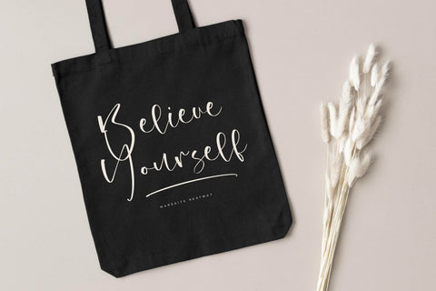 Kamikase - Modern Handwritten Font Font Letterena Studios 