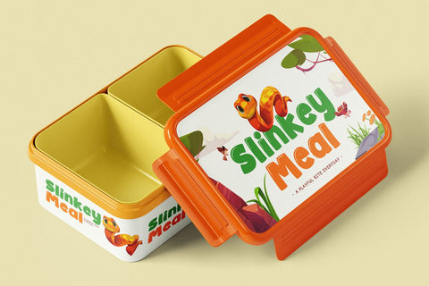 Lion Crunch - Food Font Font Mozarella 