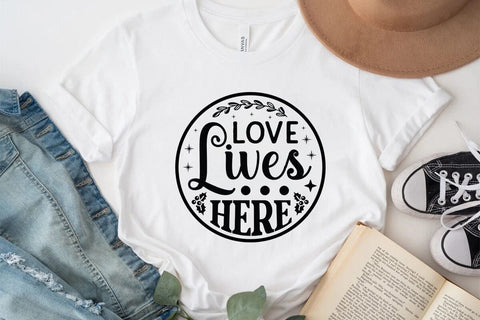 Love lives here SVG Angelina750 