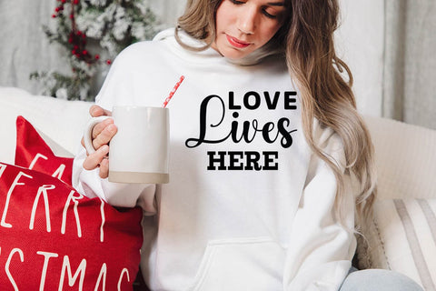 Love lives here SVG Angelina750 