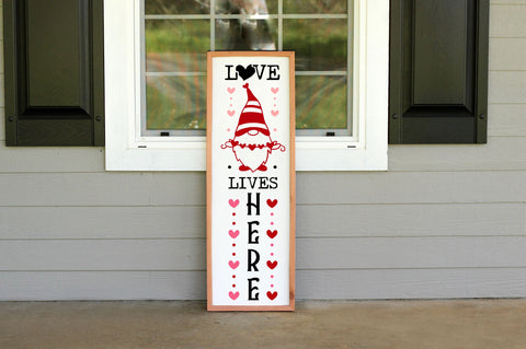 Love lives here svg design SVG Regulrcrative 