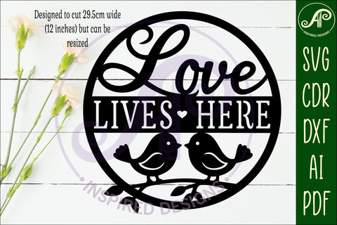 Love lives here wall sign, SVG file. SVG APInspireddesigns 