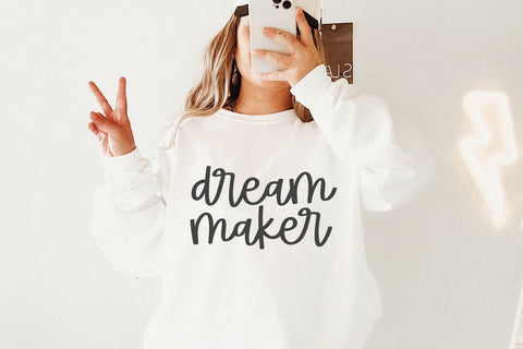 Lovestar - Cute Script Font Font KA Designs 