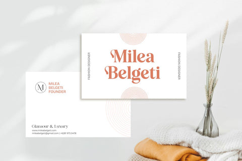 Loviena Font Zeenesia Std 