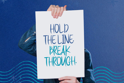 Lucky Brush Font gatype 