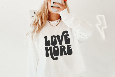 Luna Jade - Retro Swash Font Font KA Designs 