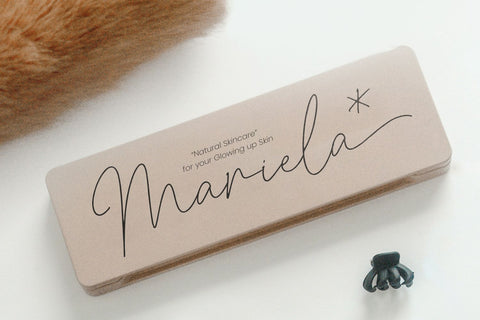 Magdalena Signature Font Mozarella 
