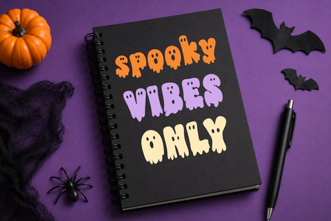 Meltie Ghost - Halloween Font Font AnningArts Design 