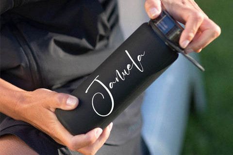 Meriana Yudistira Font Qwrtype Foundry 