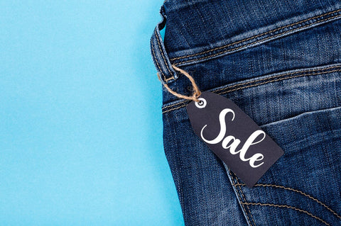 Mistletoe Font Studio Natural Ink 