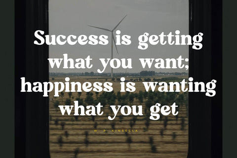 Mistys Relrica - Modern Retro Serif Font Letterena Studios 