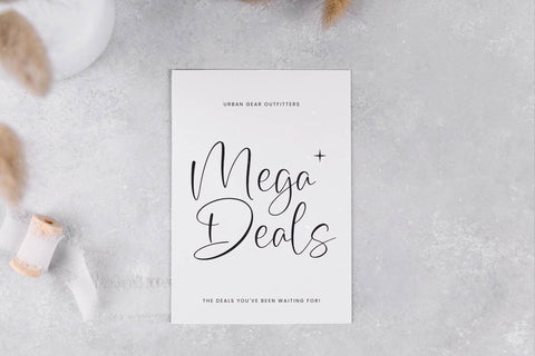 Moment Capture - Freestyle Stylish Handwritten Font Letterena Studios 