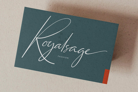 Monoluxe - Signature Font Font studioalmeera 