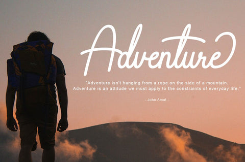 Moonlight Signature Font Rotterlab studio 