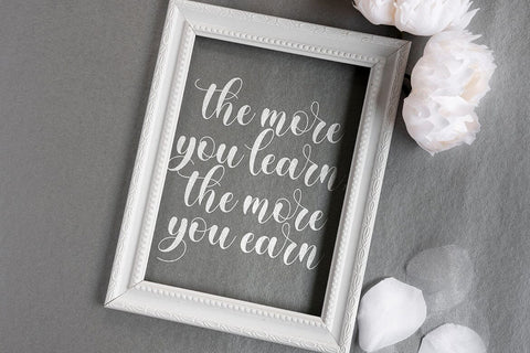 Morrissley | Modern Calligraphy Font studioalmeera 