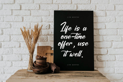 Ochitylla - Modern Bold Script Font Letterena Studios 