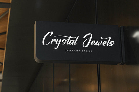 Ochitylla - Modern Bold Script Font Letterena Studios 