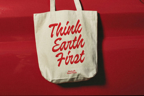 Palmira Club – A Playful Retro Display Script Font Four Lines Std. 