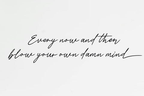 Patrolie Font Sulthan studio 