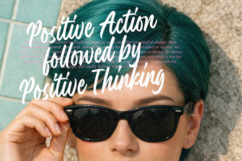 Peach Panturas – Expressive Handwritten Script Font Four Lines Std. 