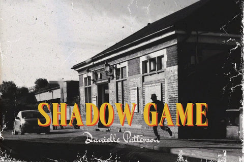 Phantoms Vintage Serif Font studioalmeera 